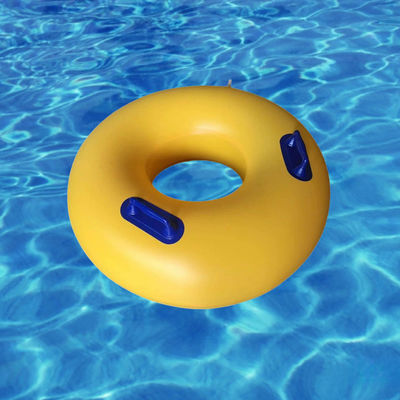 Dobra cena. OEM Aqua Park Podwójne rurki Żółty Plastikowy Nadmuchany Pływające Pierścienie z uchwytem dla dzieci w Internecie