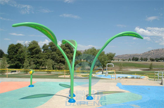 Wodne gry na zewnątrz Wodny park wodny Lato Listy spray - zielone