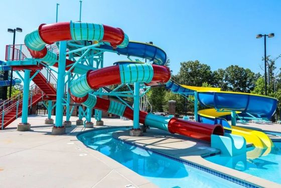 OEM Wodny park rozrywki Obiekty basenu podłożowego Rury duży zjeżdżalnik wodny