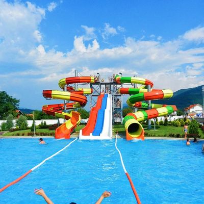 OEM Park dla dzieci Dzieci Plac zabaw Karnawały wodne Jazda Sprzęt Spiralny zestaw zjeżdżający z włókna szklanego