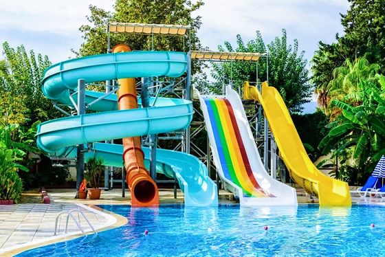Wodny park dla dzieci Basen wodny Sprzęt do gier wodnych Ślizgaczka