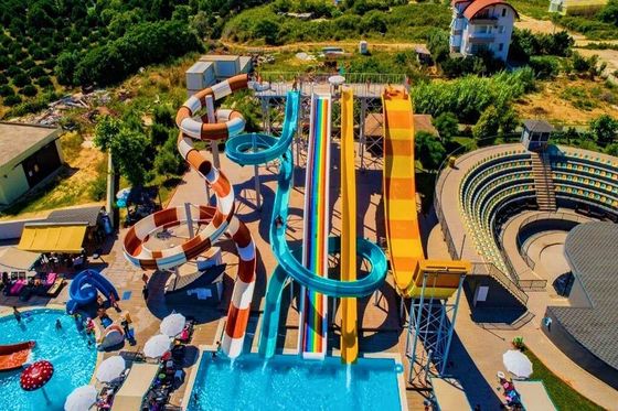 Park wodny Plac zabaw Sprzęt basenu do pływania Gry Slizgacze z włókna szklanego