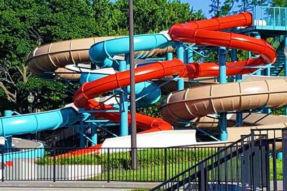 Ogromny zewnętrzny park wodny Włókno szklane Dzieci bawią się rozrywki Jazda Plac zabaw Włókno szklane Slizgi wodne dla dzieci