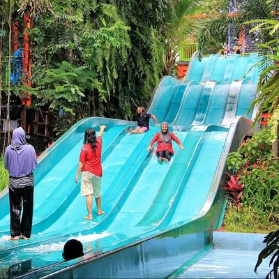 Dobra cena. OEM Outdoor Water Game Park Włókno szklane rurki zjeżdżalni wodnej dla dzieci w Internecie