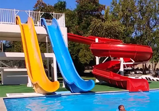 Sprzęt do parku wodnego Resort Basen z włókna szklanego Sliding Flying Style Water Slide dla dzieci i dorosłych