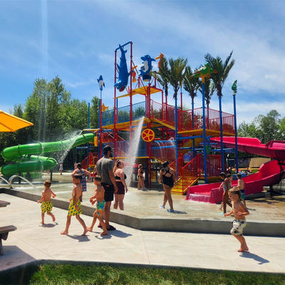 Komercyjne tobogany wodne dla wszystkich wieków dla kempingów Hotele Resorts & Villas dla domów wodnych wszechstronne dla różnych miejsc zabawy dla wszystkich grup wiekowych