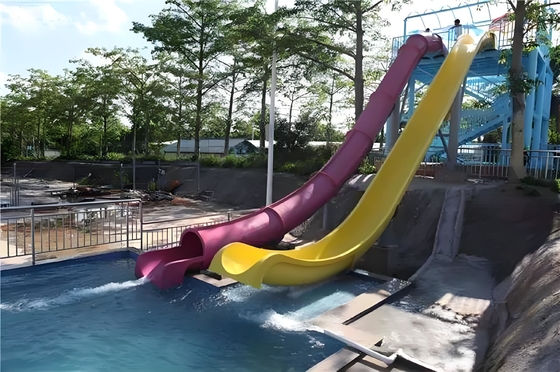 Sprzęt do zabawy wodnej z włókna szklanego Slide Pool Swim Outdoor Water Slides Producent Open Sled Barrel Slide Amusement Machine