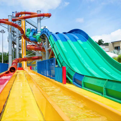 Dobra cena. Customized Size Outdoor Water Park Slide with 6-8mm Thickness Fiberglass and Over 10 Years Service Life w Internecie
